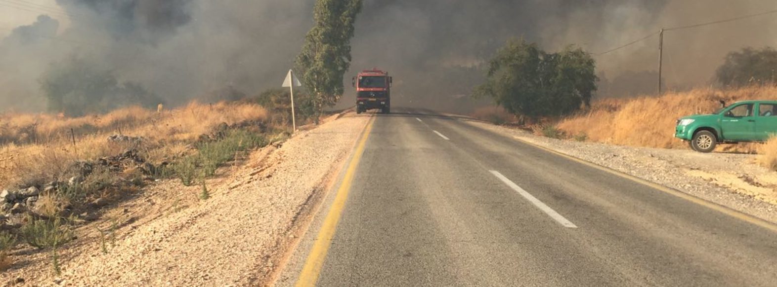 בית היערן בחיפה-שריפת חורש-צוותי כב”א במקום בתגבור מטוסים