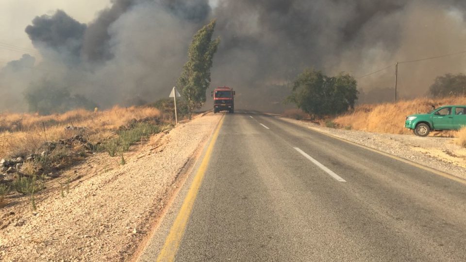 בית היערן בחיפה-שריפת חורש-צוותי כב”א במקום בתגבור מטוסים