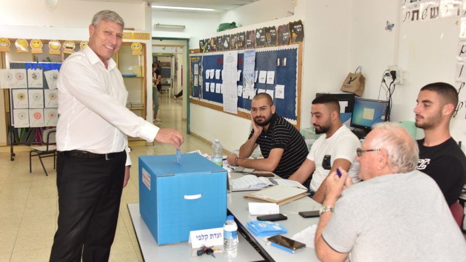 יום הבחיראות, ראש העיר יעקב פרץ הצביע בגבעת טל