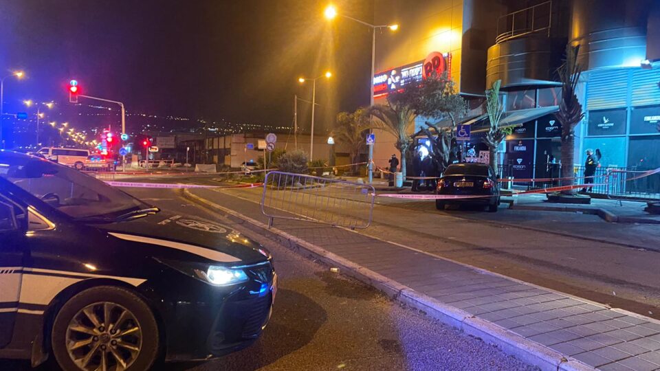 המשטרה פענחה ארוע ירי לעבר מועדון בהסתדרות בחיפה. הצהרת תובע הוגשה נגד החשוד במעשה